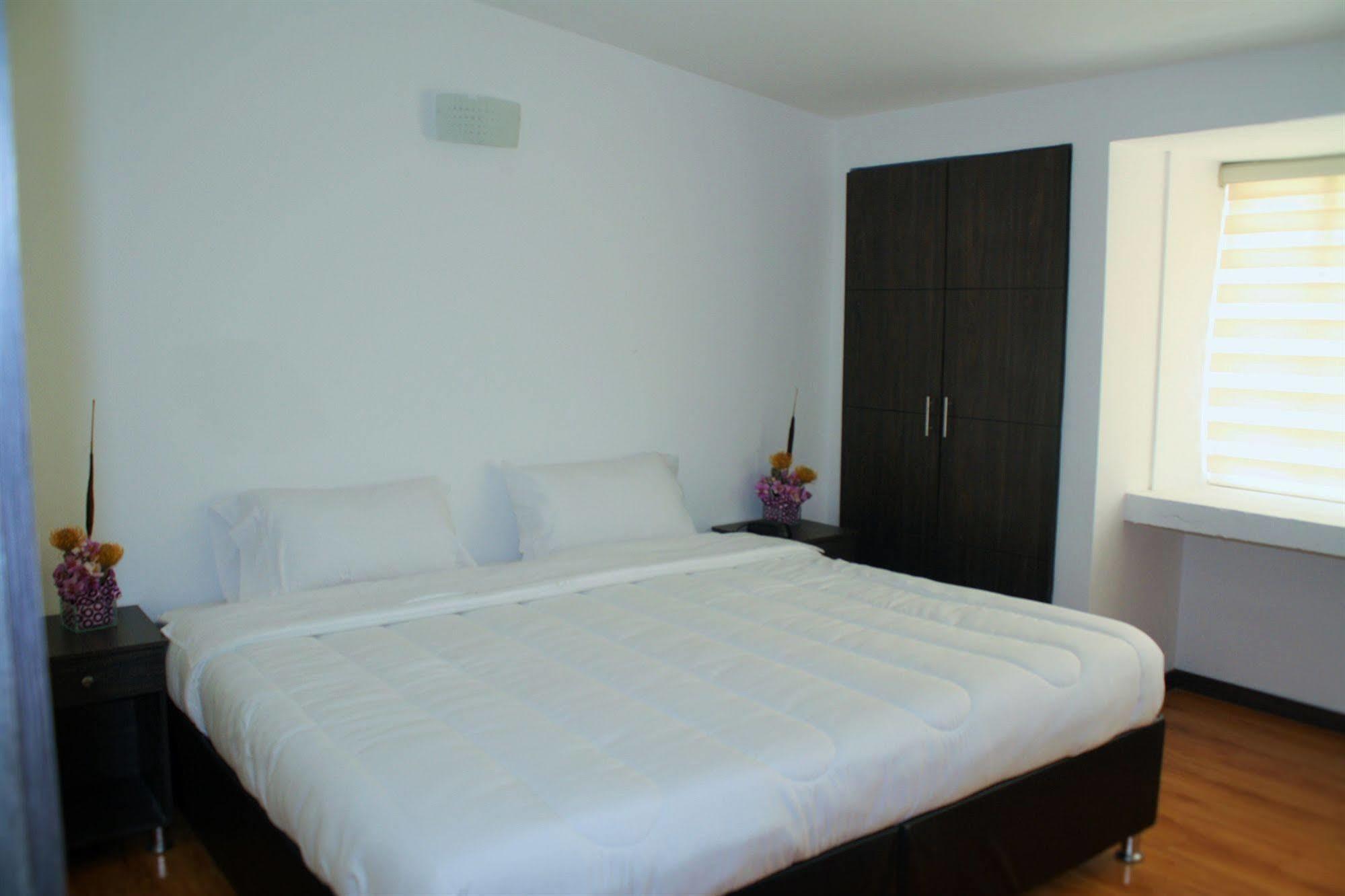 Stay Blue Hotel بوغوتا المظهر الخارجي الصورة